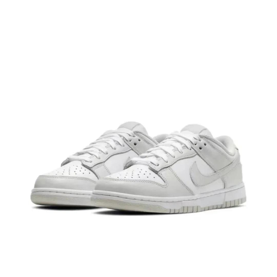 NIKE/耐克华发/DUNK LOW 灰白女子低帮复古休闲板鞋 DD1503-103