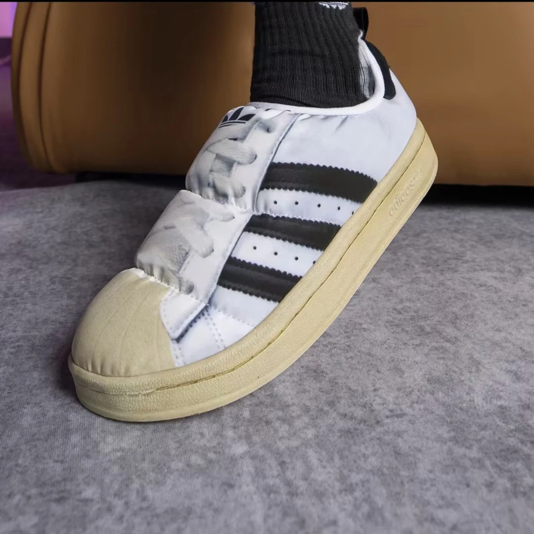 adidas/阿迪达斯【壹方城 AD】三叶草白色印花logo面包鞋HP6697