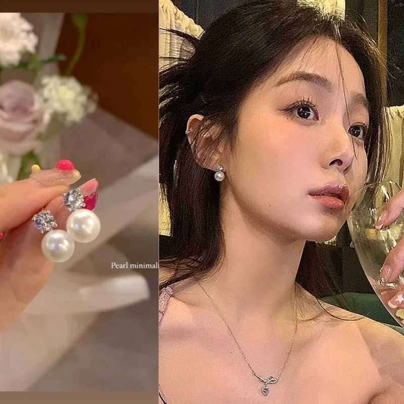 精致闪锆耳钉轻奢小众耳环设计感高级耳饰女无耳洞蚊香盘耳夹