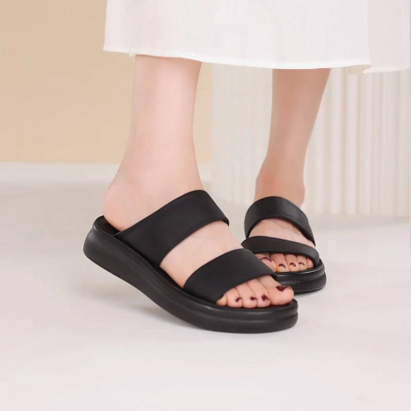 运动外穿凉鞋女夏季厚底沙滩鞋2025新款黑色软底魔术贴海边凉拖鞋