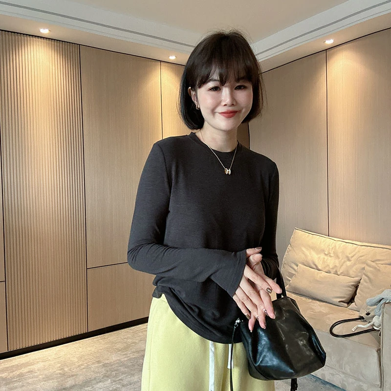 秋冬圆领亲肤宽松显瘦百搭长袖纯色长袖T恤打底衫