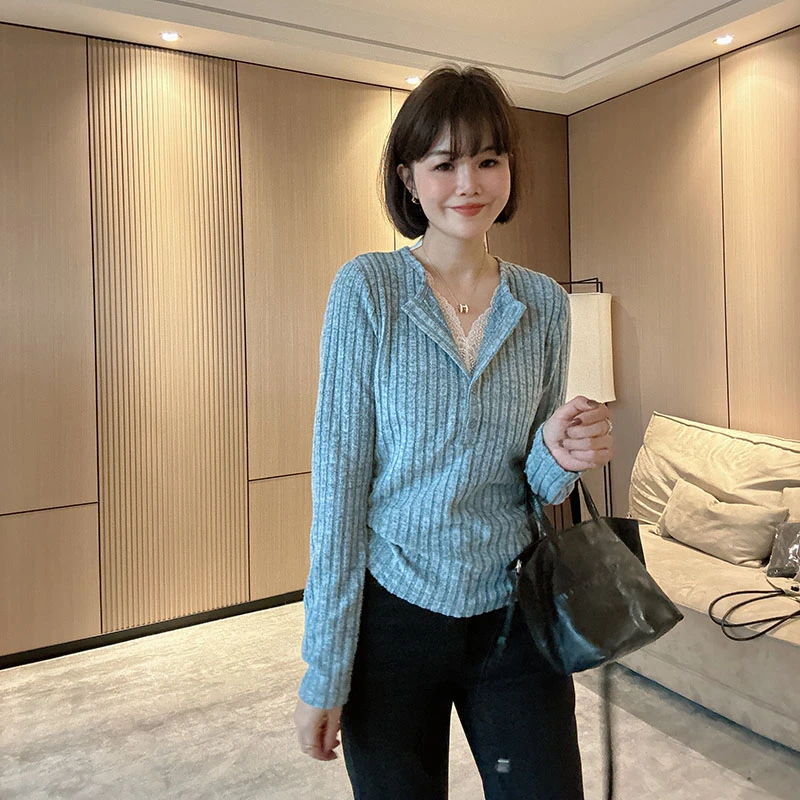气质温柔软糯亲肤蕾丝拼接V领修身显瘦针织衫上衣