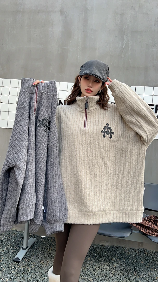 [处理]/冬季加绒加厚大码时尚气质舒适设计感韩版卫衣女（十字架）
