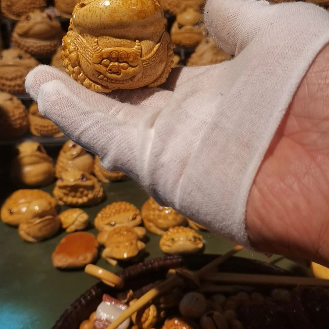【闪购商品】。****?竹雕金蟾摆件挂件