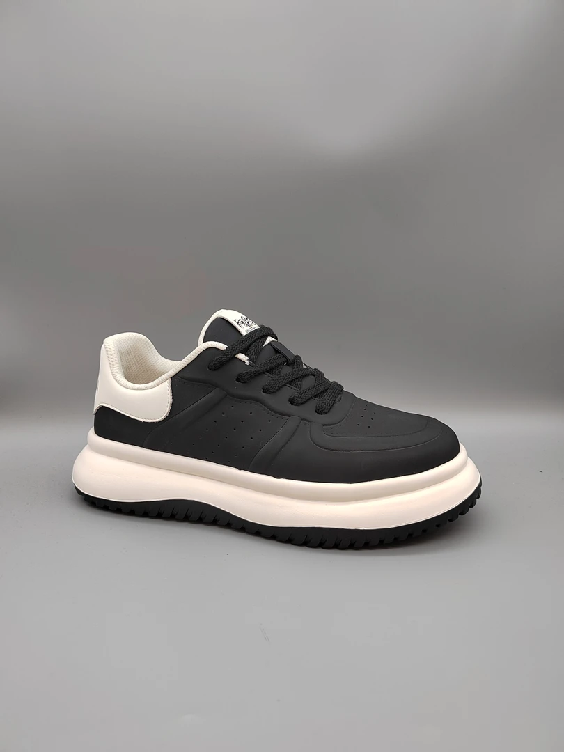 23326（微瑕）男士舒适时尚休闲百搭透气潮流潮鞋