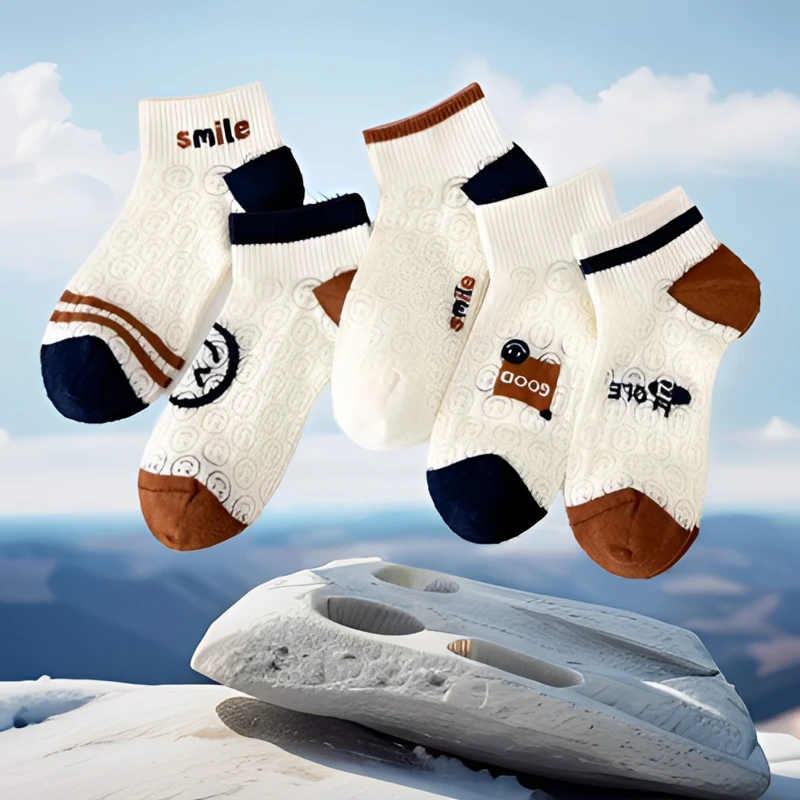 女士笑脸运动袜薄款透气浅口袜子成人夏季学生女袜子夏季薄款船袜