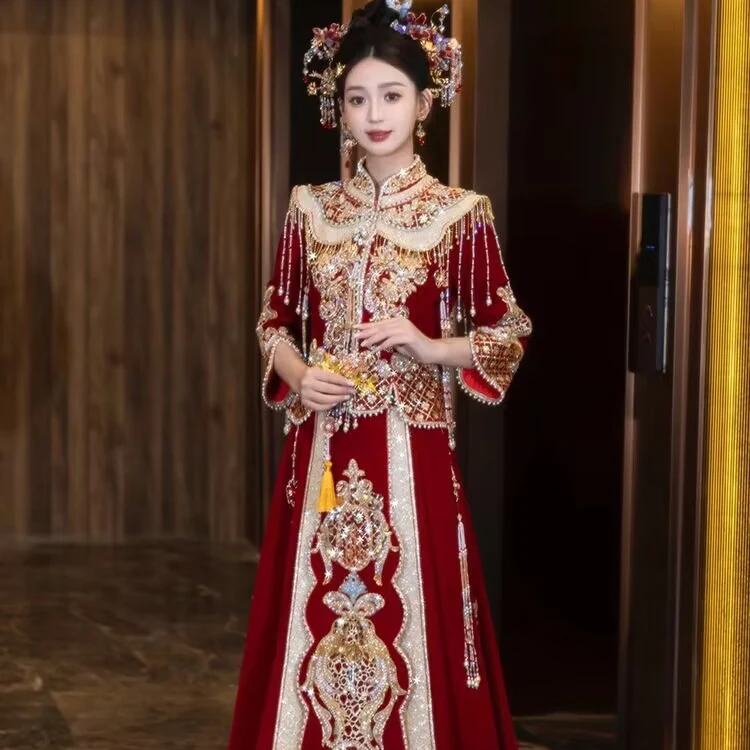 丝绒秀禾服新款新娘结婚中式礼服婚纱敬酒服红色出嫁2025秀禾服