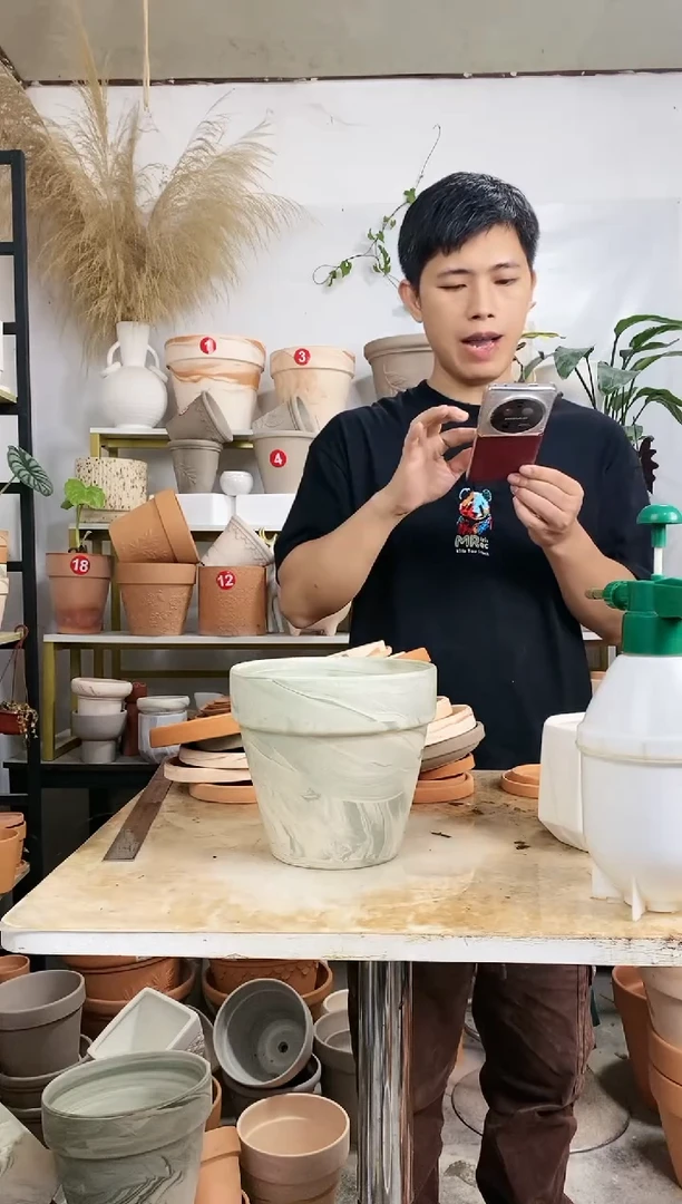 【闪购商品】红陶20CM以下20*18绿白陶 1盆无托