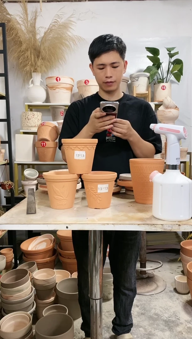 【闪购商品】陶20CM以下13*13红陶浮雕3图案 3盆无托