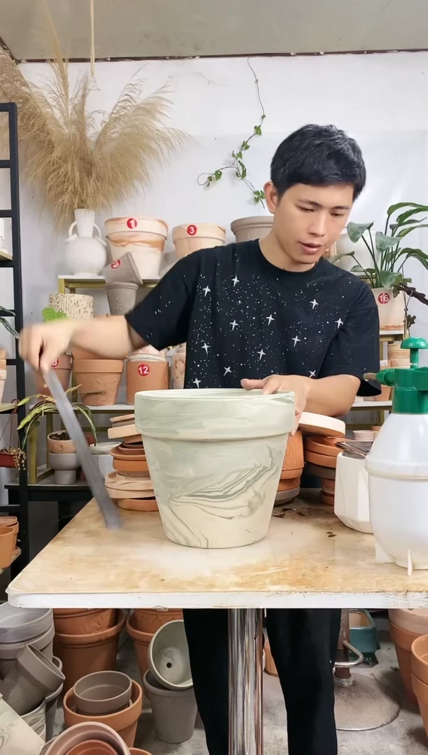 【闪购商品】红陶20CM以下25*23绿白陶 1盆无托