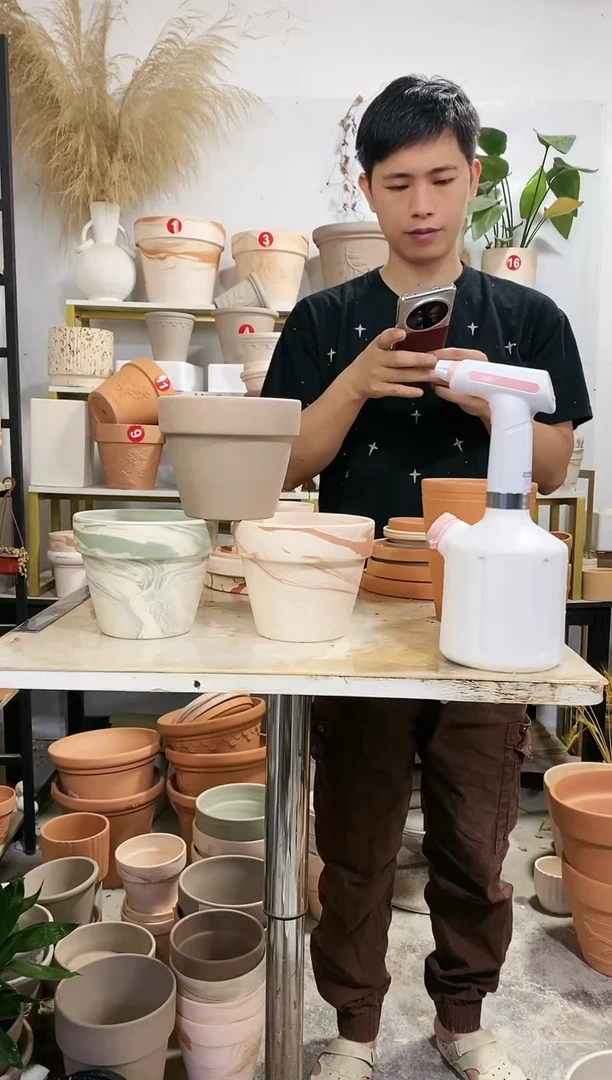 【闪购商品】红陶20CM以下15.5*13陶盆3色组合 3盆无托