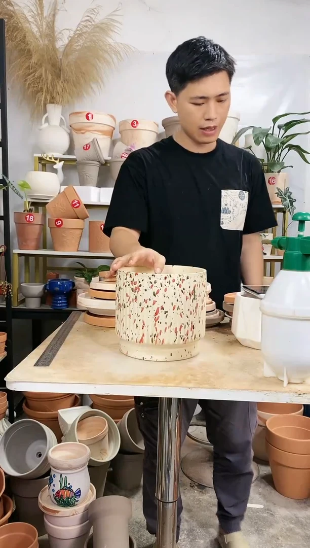 【闪购商品】红陶20CM以下20*18.5直筒天女散花 1盆无托