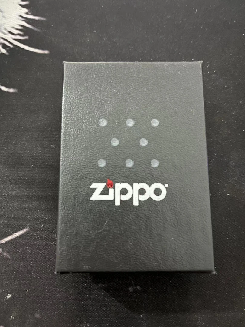 全新正品一发入魂火机盒子（假一赔四）