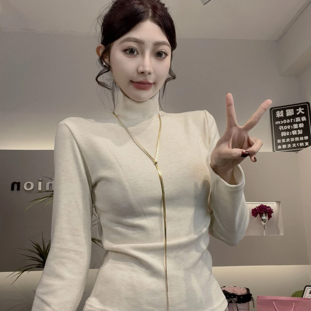 秋冬加绒加厚半高领百搭打底衫女内搭修身显瘦短款保暖T恤上衣
