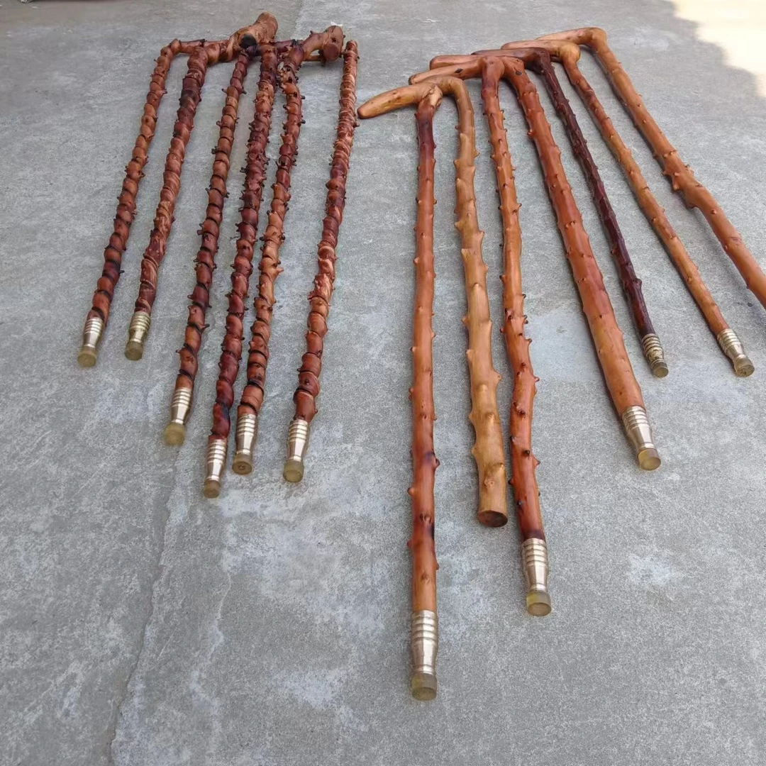 檬子木拐杖，禅杖，登山杖，永不退色，抗风化时间长，美观，收藏价值高