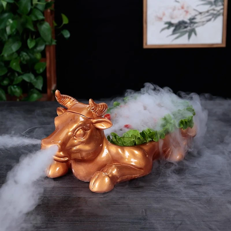 网红火锅店干冰牛羊异形餐盘金牛创意餐具特色酒店餐厅意境菜摆盘