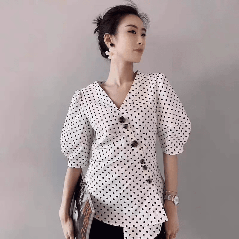 AMASS/阿玛施 多色V领褶皱不规则修身造型衬衫5300610