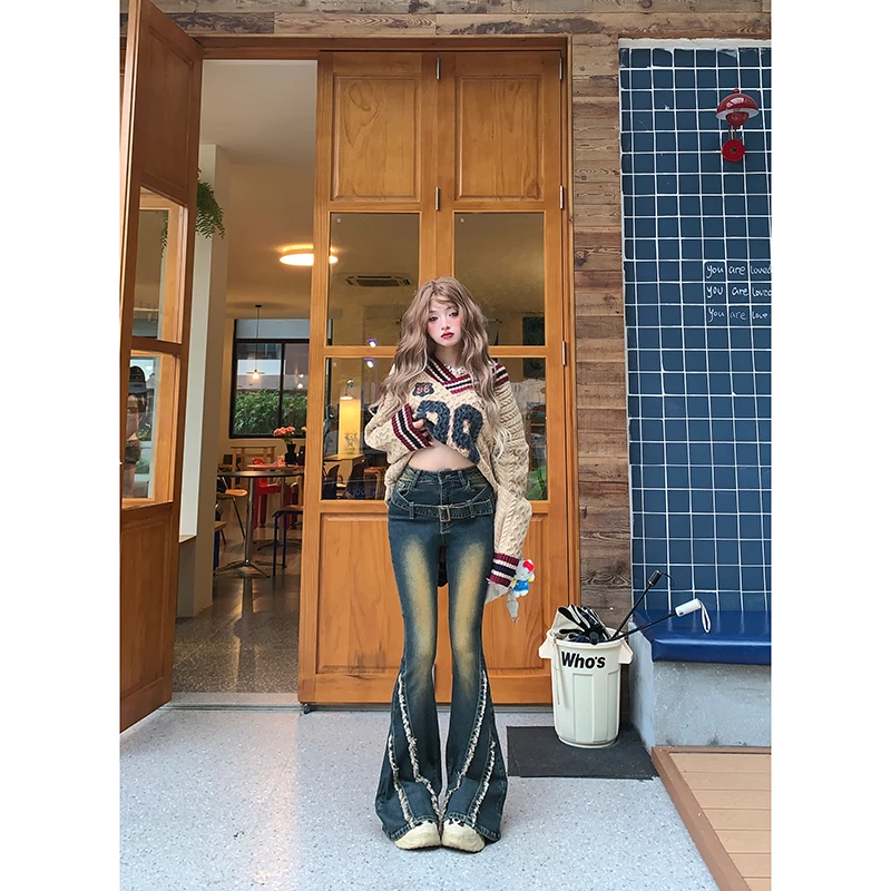 少女冰七淋 V领毛衣女秋季宽松学院风字母印花长袖复古针织衫上衣