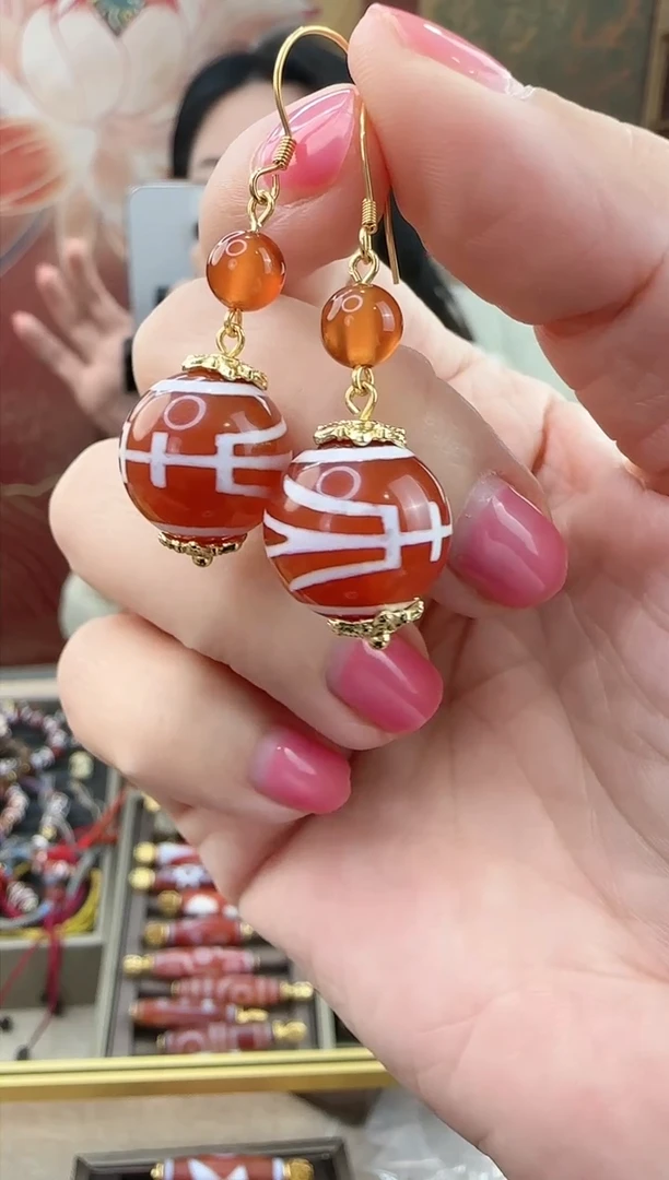 【闪购商品】玛瑙/玉髓耳饰银S925镶嵌贵贵耳饰