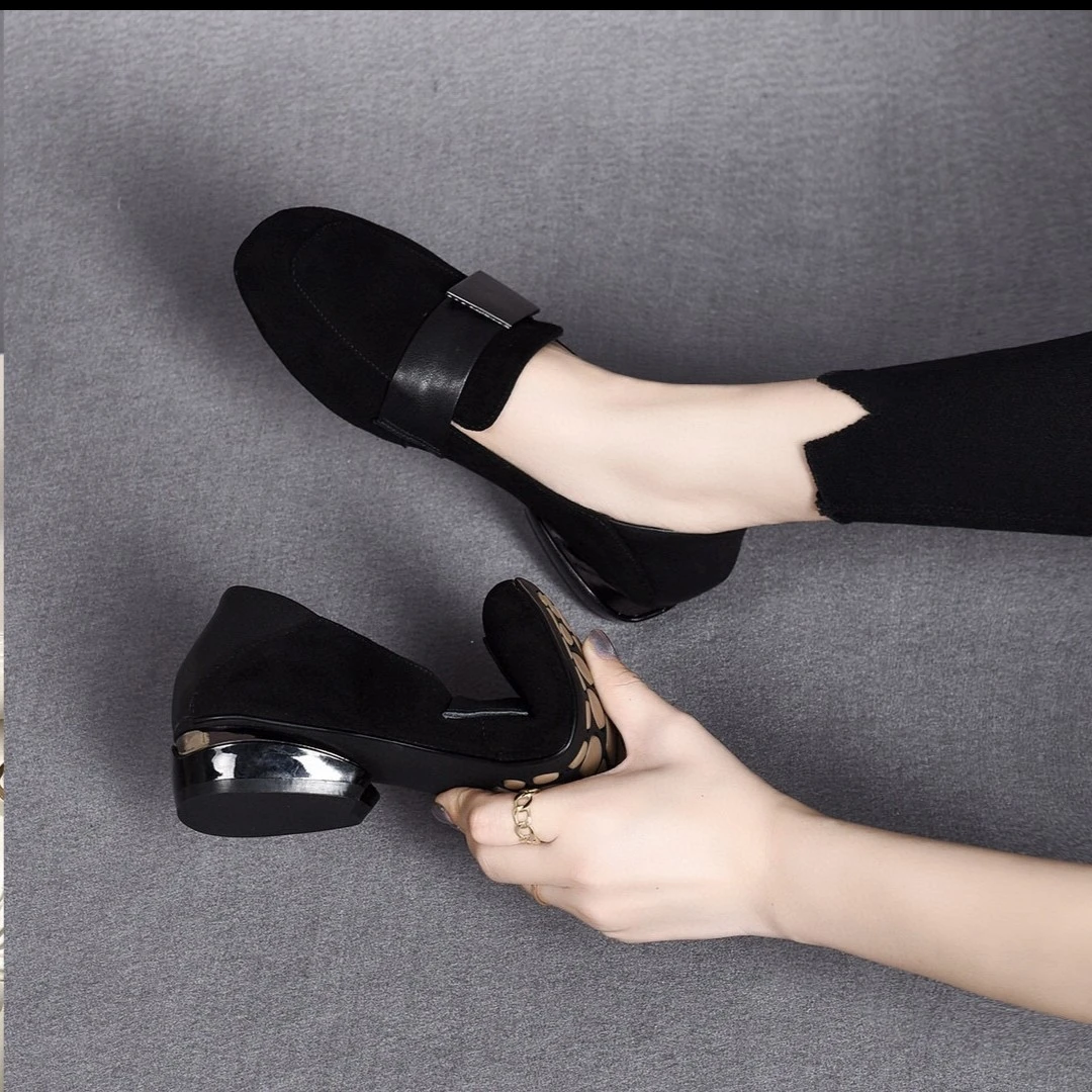 2025新款春秋英伦风粗跟软皮软底低跟豆豆鞋圆头乐福鞋圆头乐福鞋