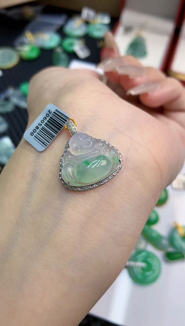 【闪购商品】翡翠颈饰18K金镶嵌