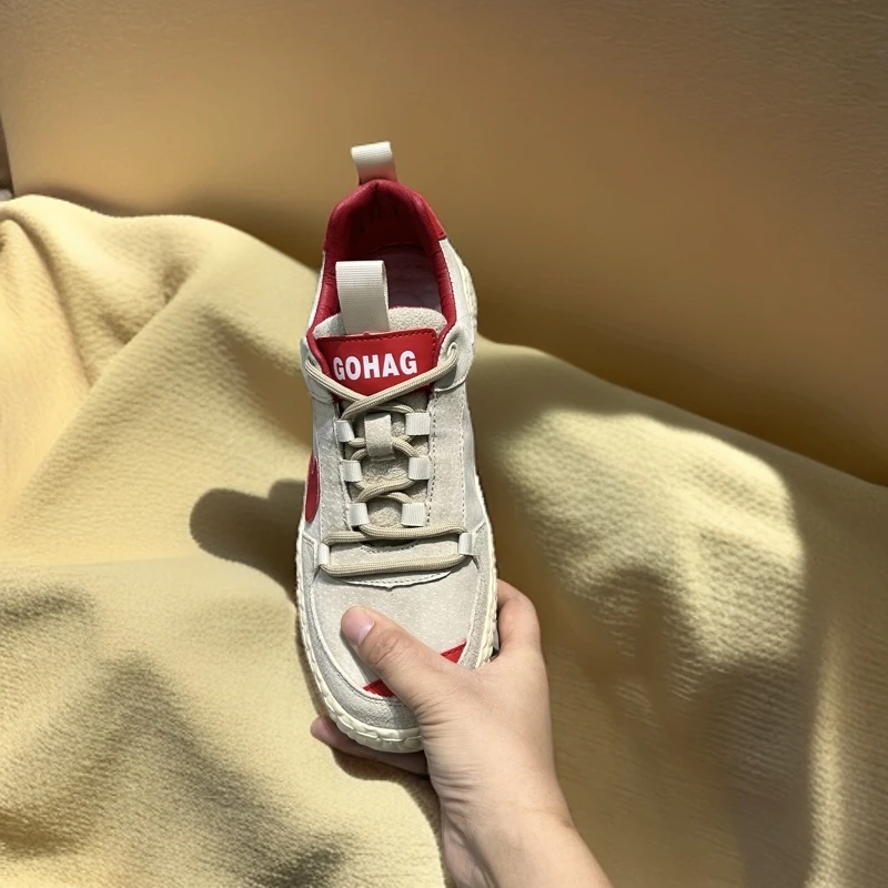 2024秋季新款韩版软底潮鞋时尚百搭舒适男士休闲低帮春秋款潮男鞋