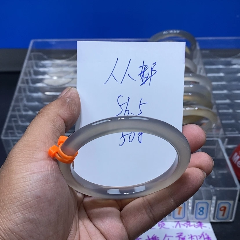 【闪购商品】玛瑙/玉髓手镯未镶嵌人****`