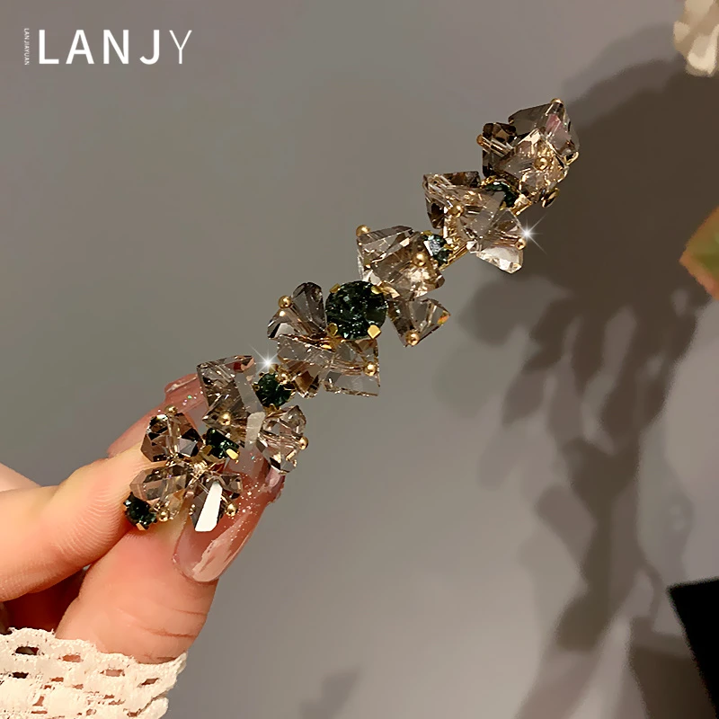 高级轻奢重工精致优雅串珠一字夹气质百搭满钻弹簧夹