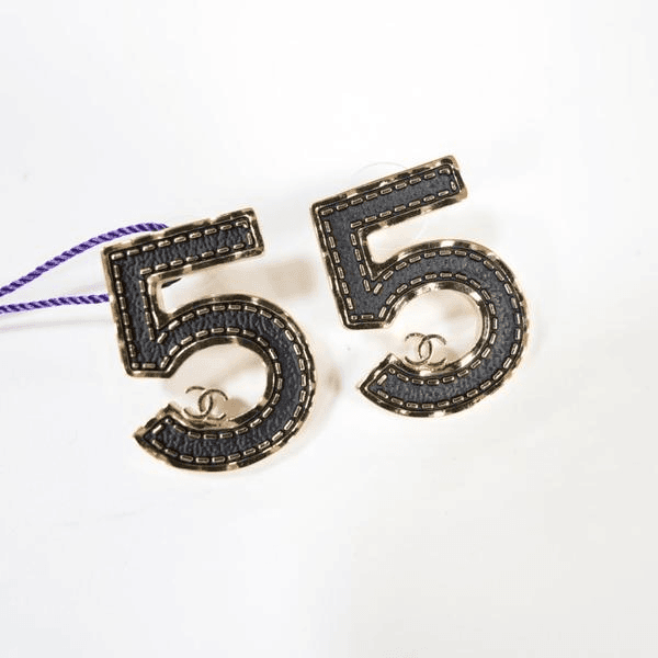 Chanel黑金5号耳钉耳环