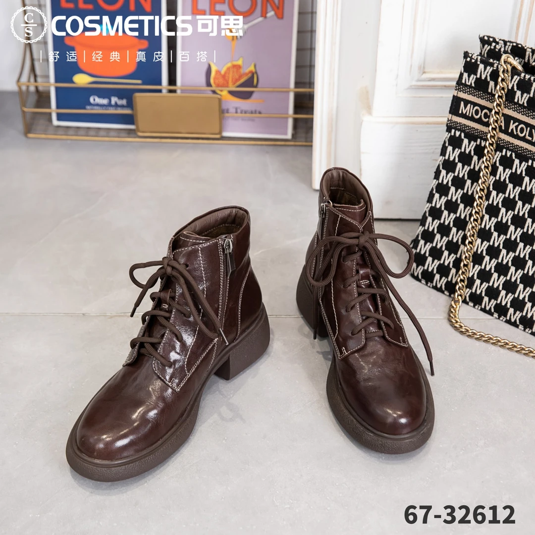 中跟马丁靴经典平底67-32612（8架1）