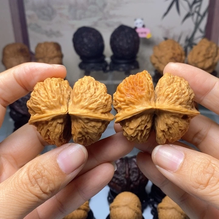 文玩核桃把件c20------蝴蝶连体