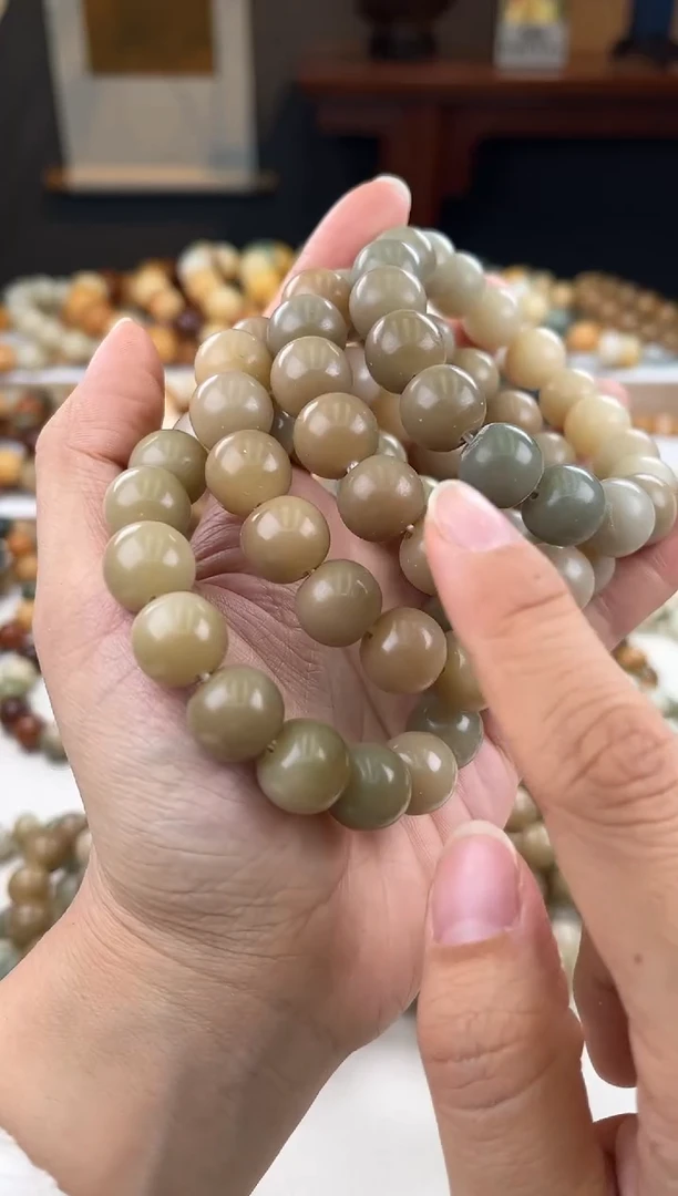 【闪购商品】菩提根/象牙果手串12*13福利不挑（503）