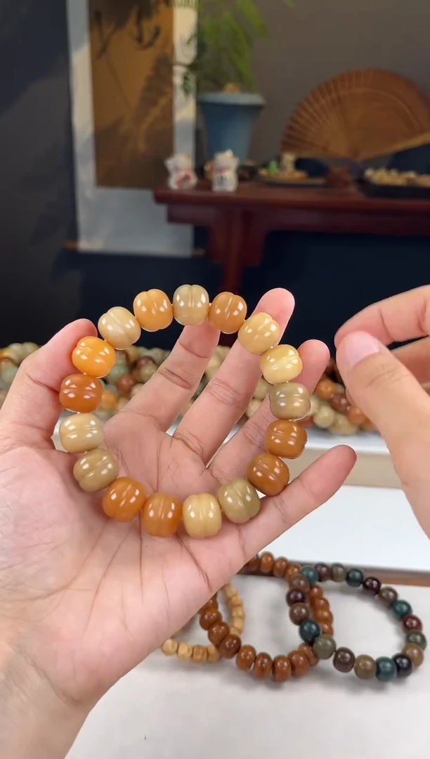 【闪购商品】菩提根/象牙果手串13*14干磨（722）