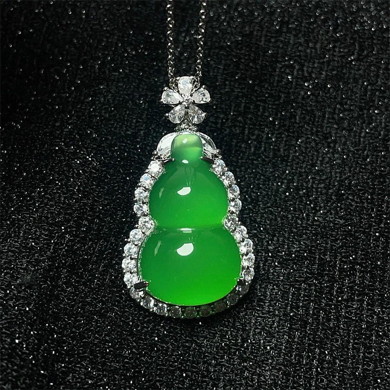 正品天然葫芦绿玉髓吊坠绿玛瑙宝葫芦项链挂坠毛衣链国风首饰挂件
