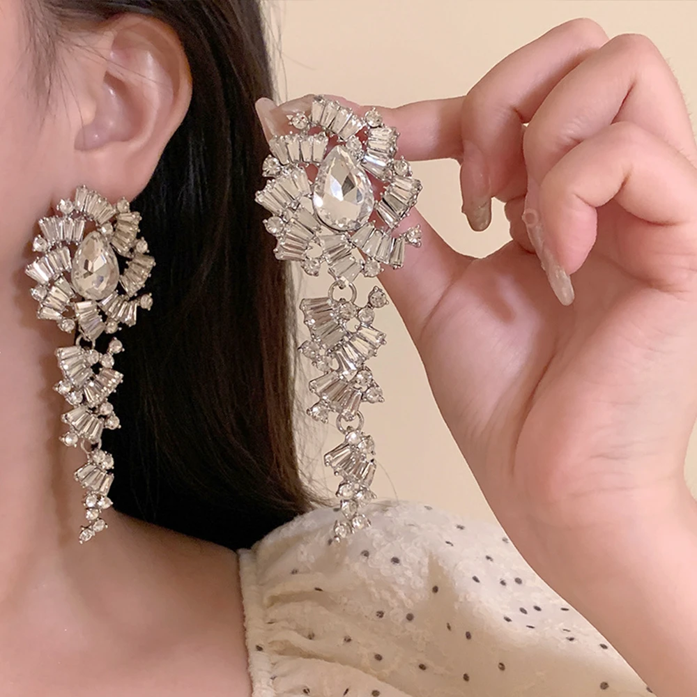 铜合金耳饰 花朵耳环女夸张轻奢耳坠气质高级感舞会晚宴超闪耳饰