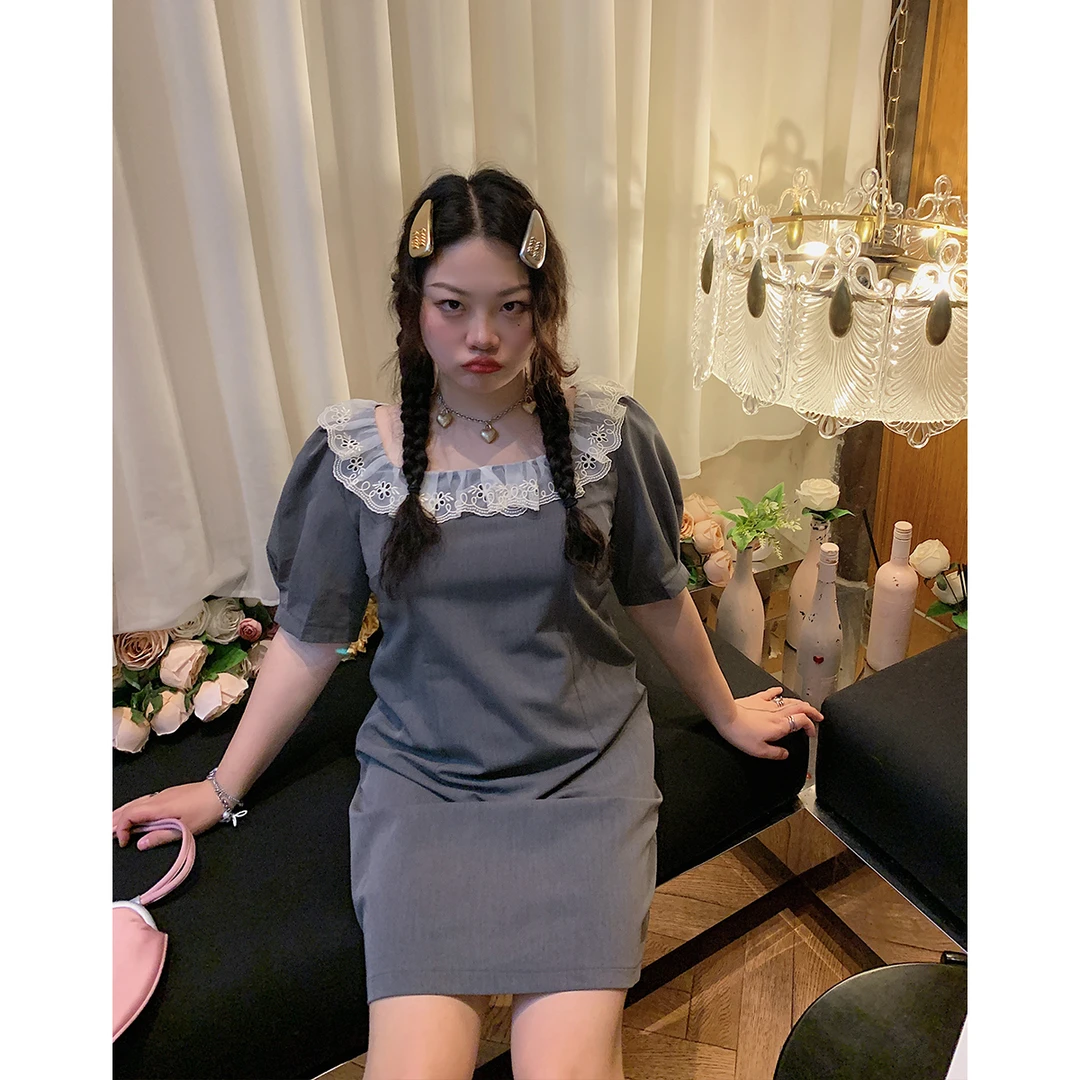 Dazi金大支首尔si服方领蕾丝拼接连衣裙2514/0176