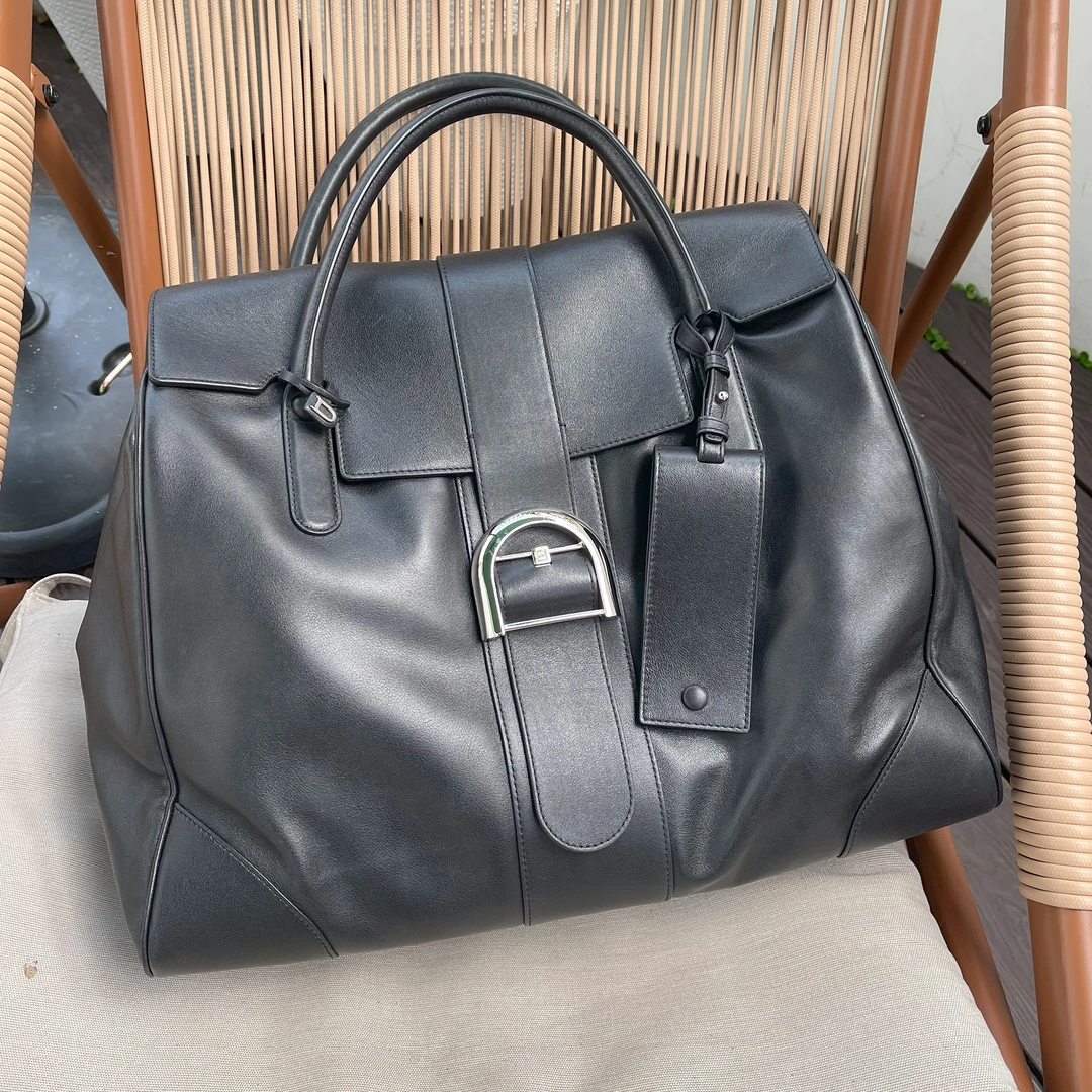 24XR0520BB质感黑色大号男女通用包手提袋外出高级感