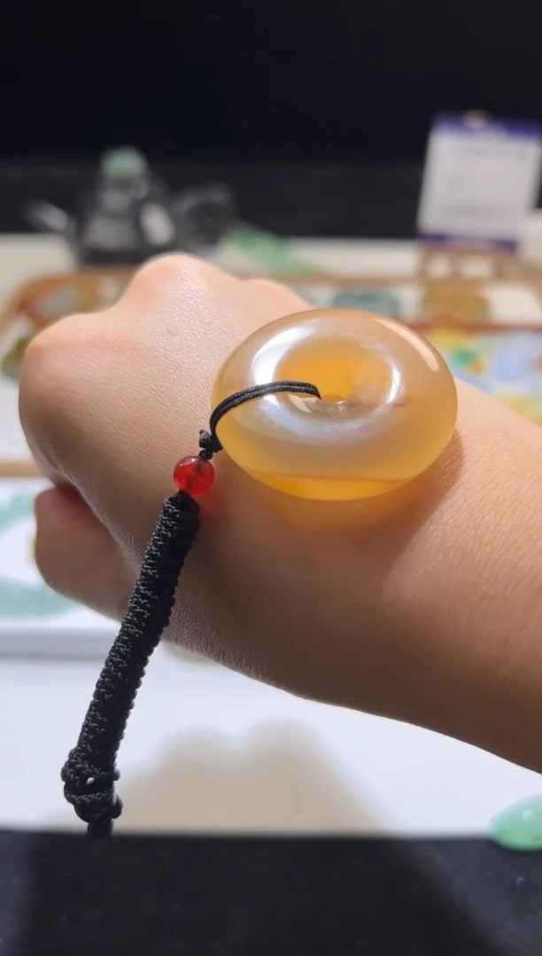 【闪购商品】定制玛瑙未镶嵌 98