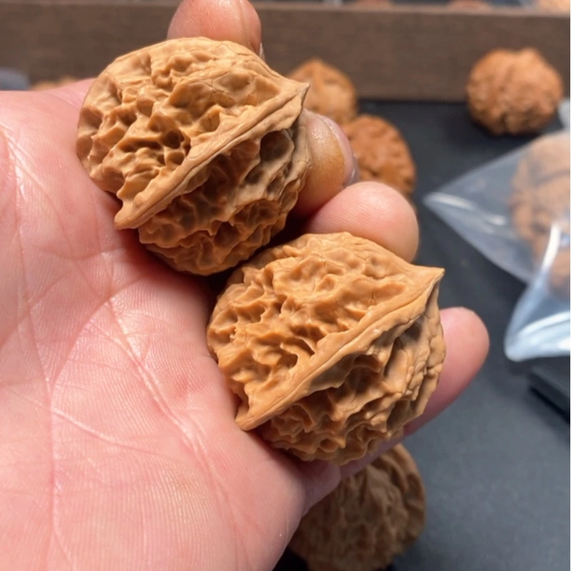 【闪购商品】文玩核桃吊坠