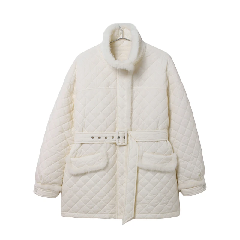 L044 水貂毛拼接羽绒服