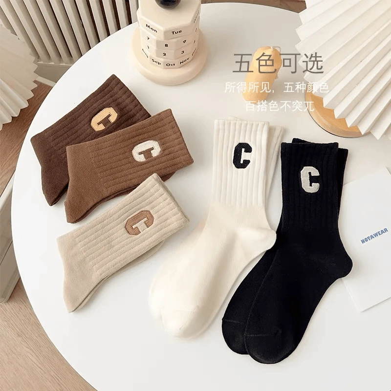 【云川】C字母秋冬季袜子女新款字母袜潮流百搭中筒袜复古色系ins