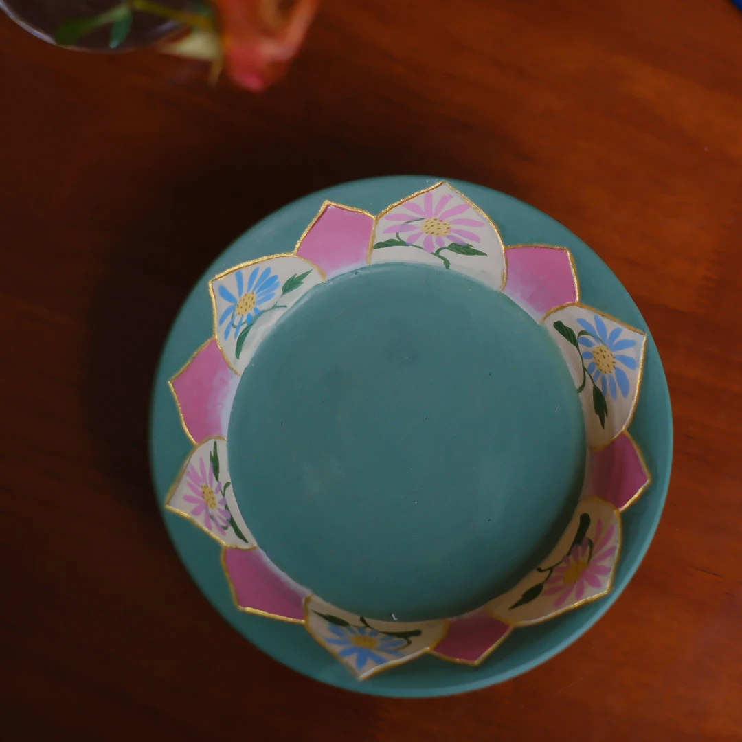 大碗茶器 山几由雕刻漆绘花卉莲花壶承陶瓷茶具圆形陶瓷壶承15*15