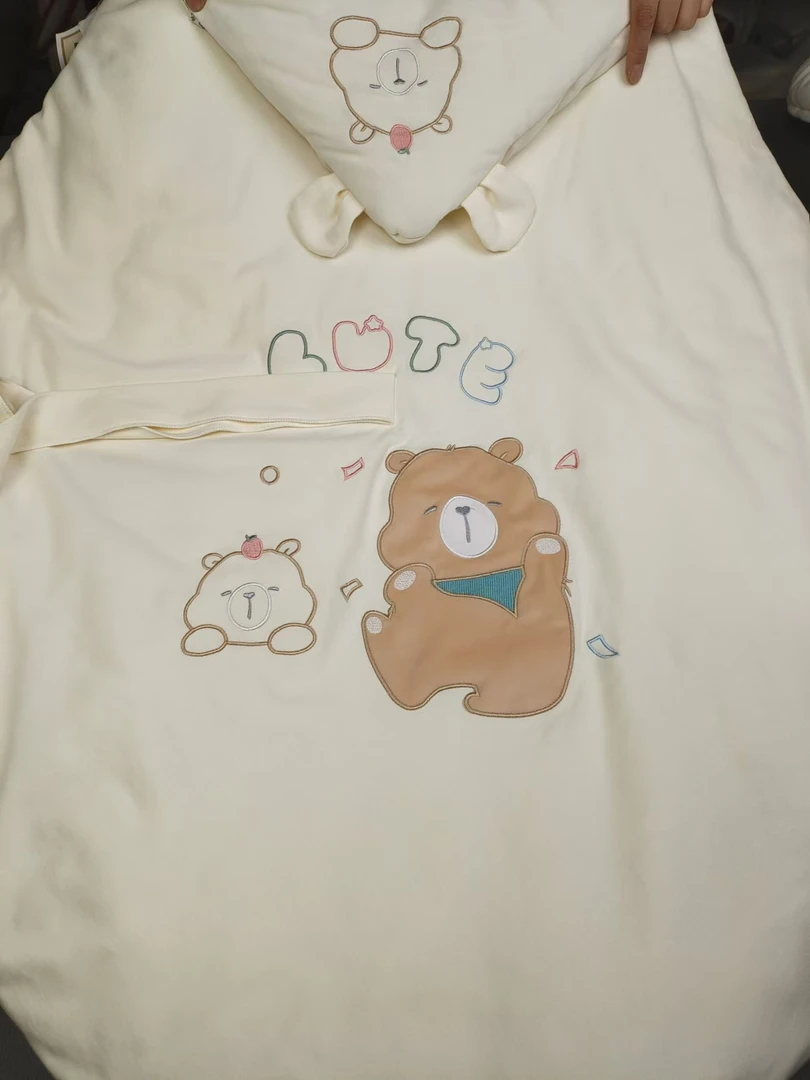 【2斤--卡皮巴拉】婴幼儿秋冬外出加厚可水洗脱胆包被