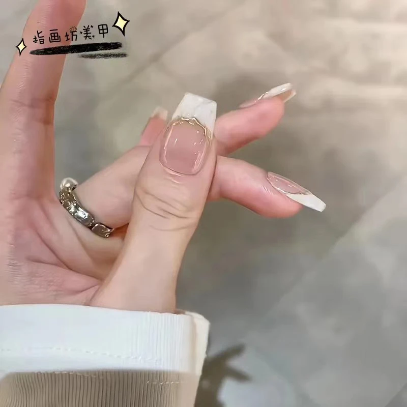 爆款纯手工显白穿戴甲新款法式高级成品温柔美甲贴