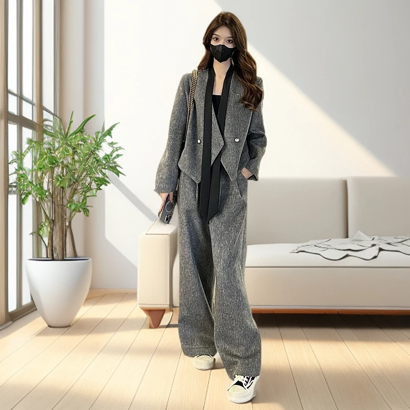 欧货高级感气质时尚套装女休闲两件套秋冬V领毛呢外套直筒阔腿裤