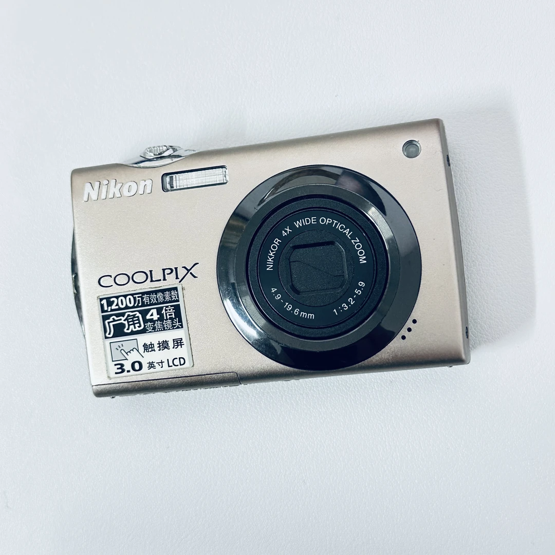 95新 Nikon/尼康 s4000精品成色1200w像素出片色彩感好人白景浓