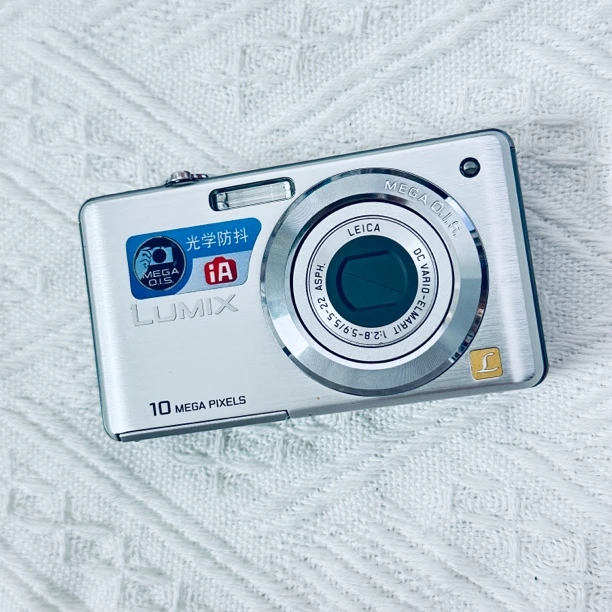 9新 Panasonic/松下 fs7 徕卡镜头多种拍摄模式很推荐福利价