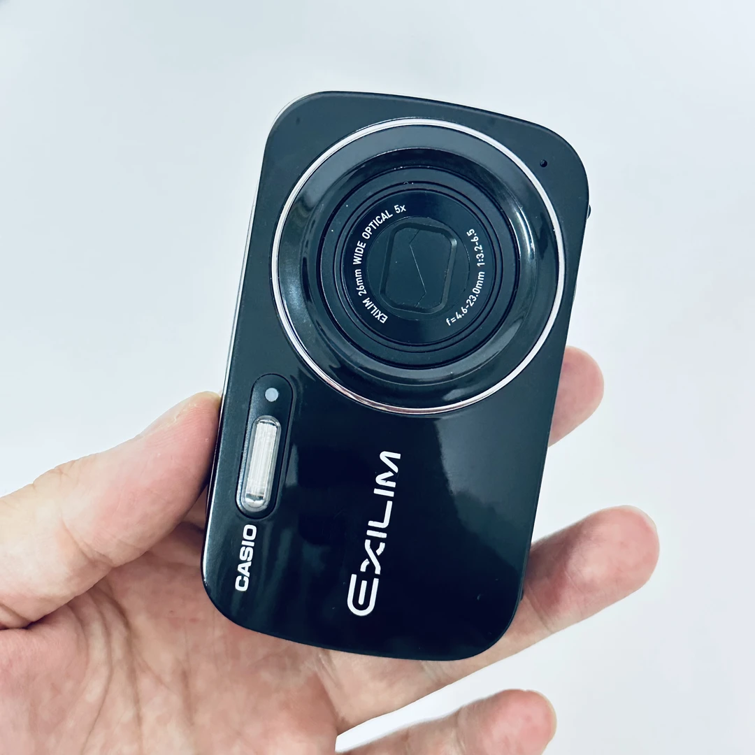 9新 Casio/卡西欧 n2 1600w像素带美颜功能人白景浓很推荐福利价