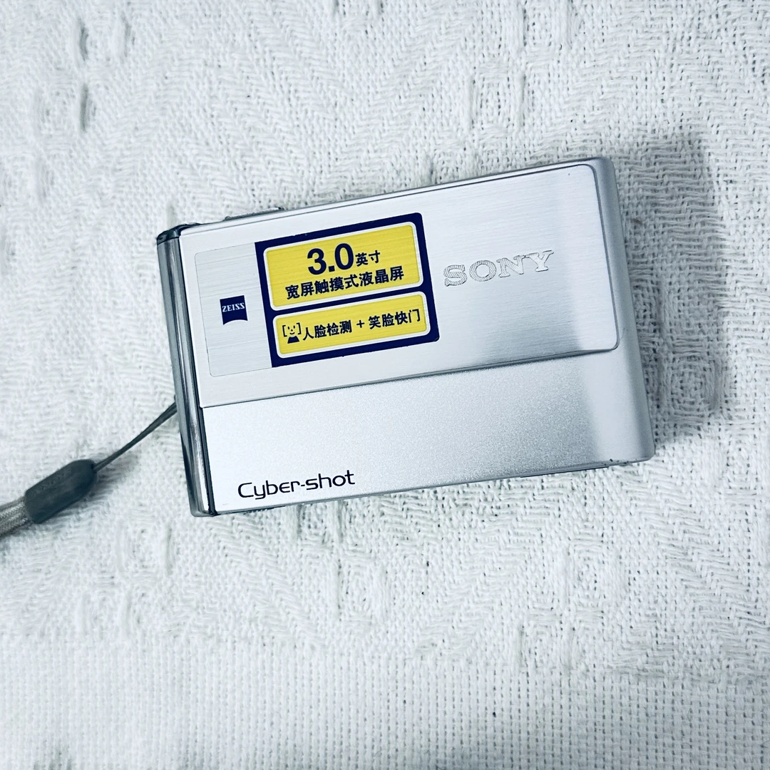 95新 Sony/索尼 t70精品成色高端滑盖触屏可涂鸦色彩感好福利价