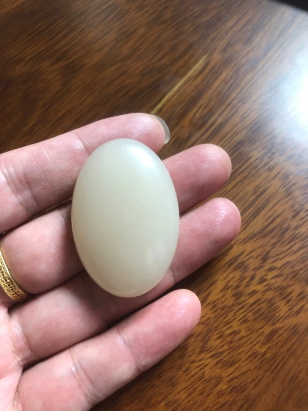 和田玉藕粉吊坠面